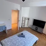 شقة Apartmenthaus Somborn *