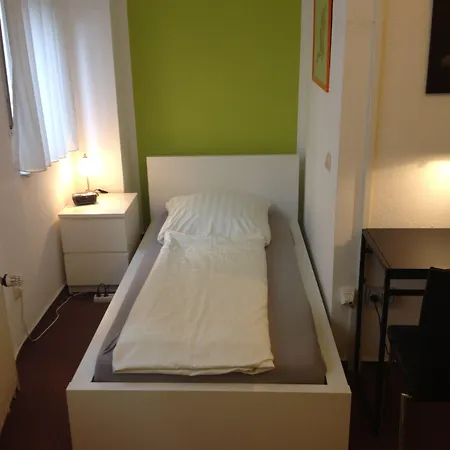 Apartmenthaus Somborn בוכום